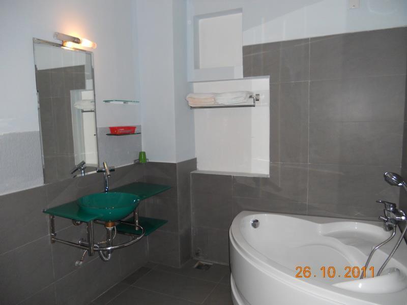 דה לאט Dan Chi Hotel מראה חיצוני תמונה